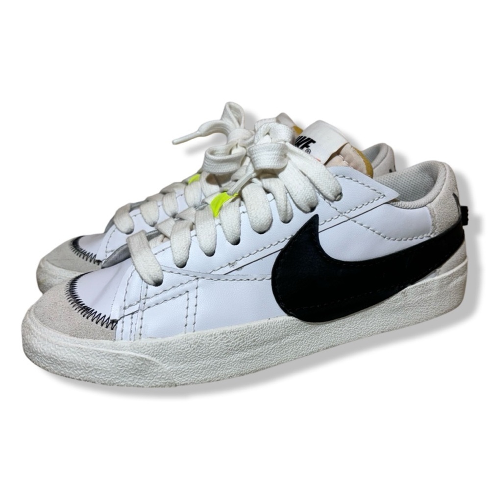 Nike Jumbo Swoosh Blazers